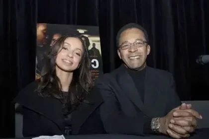 clifton davis net worth